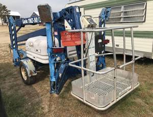 lot 4 image: 2022 Genie TZ-50 Lift