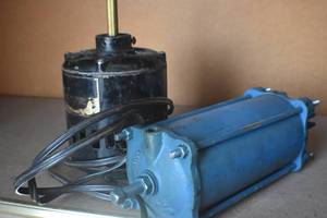 Electric Motor and Hydraulic Cylinder
