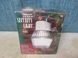 Mercury Vapor Security Light