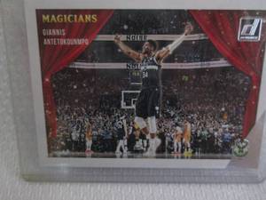 lot 53 image: 2021-22 Donruss Giannis Antetokounm...