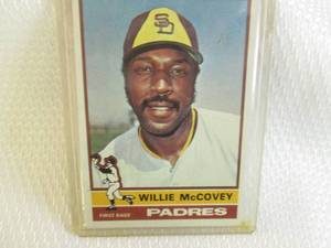 lot 109 image: 1976 Topps Willie McCovey Card...