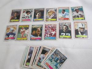 lot 159 image: Assorted 1983 Topps Football Cards...