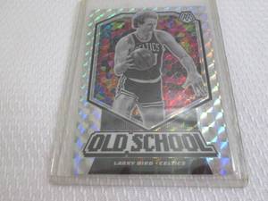 lot 185 image: 2019-20 Mosaic Larry Bird Silver Pr...