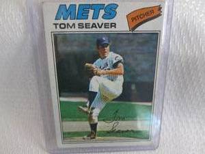 lot 208 image: 1977 Topps Tom Seaver Card...