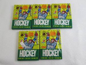 lot 215 image: 1990 Topps Hockey Packs...