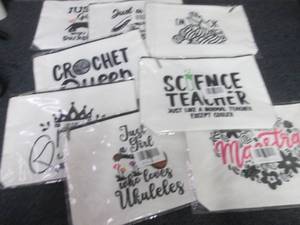 lot 254 image: 8 Assorted Makeup Bags...