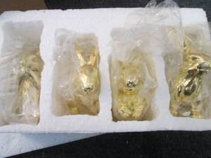 lot 313 image: 2- 4 pks Gold Toned Bunnies...