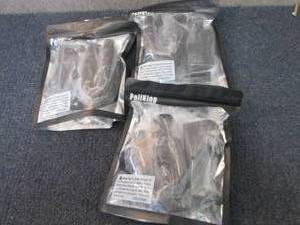 lot 326 image: 3 Flexible Tripods...