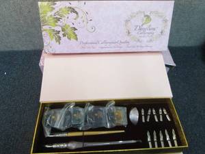 lot 362 image: 2-19-Piece Deluxe Calligraphy Set I...