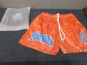 lot 384 image: 2 Mens Large Gym Wolf Athletic Shor...