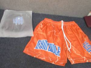 lot 385 image: 2 Mens Large Gym Wolf Athletic Shor...