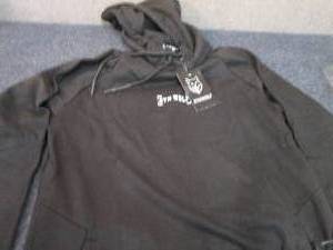 lot 394 image: NWT Medium Gym Wolf Black Hooded Sw...