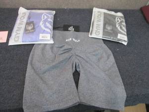 lot 402 image: 3- NWT Gym Wolf Large High Waist Sc...