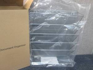 lot 434 image: Sliver Mesh 6 Tier Wall Mount Docum...