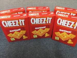 lot 480 image: 6- 7 oz Cheez-It Original best date...