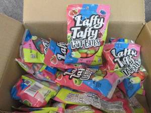 lot 512 image: 12- 3 oz Laffy Taffy Laff Bites...
