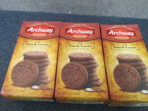 lot 552 image: 3- 8.75 oz Archway Soft Dutch Cocoa...
