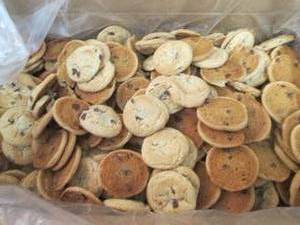 lot 563 image: CC 8lb Roundys FROZEN Mini Milk Ch...