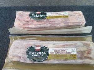 lot 584 image: AA 2- 1lb 4 oz FROZEN Hormel Natura...