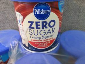 lot 599 image: 8- 15 oz Pillsbury Zero Sugar Cream...