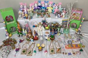 Easter and Bunnies Dcor Collection