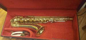 lot 7 image: Vintage Tenor Saxophone