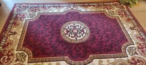 lot 8 image: 7 x 10 Large Area Rug