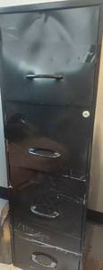 lot 19 image: 4 Drawer Vertical File Cabinet