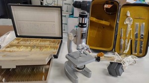 lot 110 image: Microscope & Accessories