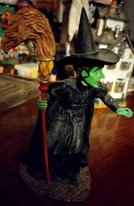 lot 98 image: Wizard of Oz Witch Figurine