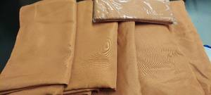 lot 121 image: 5 Terra Cotta Polyester Tables Clothes