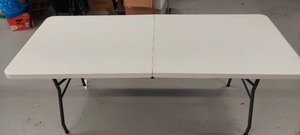 lot 15 image: 6 ft Folding Banquet Table