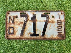 lot 19 image: 1925 ND 3 Digit License Plate