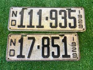 lot 26 image: 1929 ND License Plates