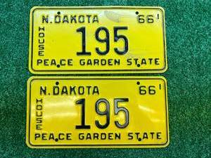 lot 77 image: 1966 ND House License Plate Pair - 195
