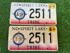 lot 83 image: ND Spirit Lake Tribe Matched Pair License Plates - 2511