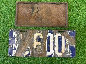 lot 89 image: 1911 MN & ND License Plates
