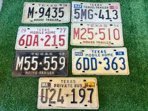 lot 123 image: Texas License Plates