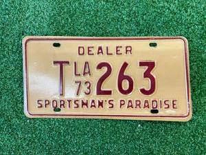 lot 141 image: 1973 Louisiana Dealer License Plate