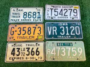lot 158 image: Trailer License Plates