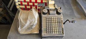 lot 5 image: Vintage adding machine and vintage Paymaster check writing machine