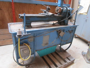 lot 8 image: South Bend Metal Lathe