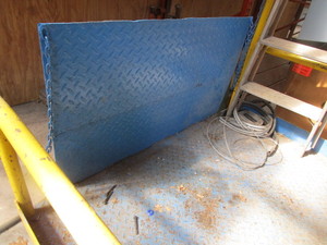 lot 4 image: Autoquip Platform Scissor Lift, Working