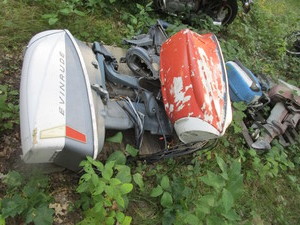 lot 57 image: Used Outboards - Parts