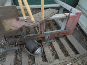 lot 67 image: Wood Lathe With Knives