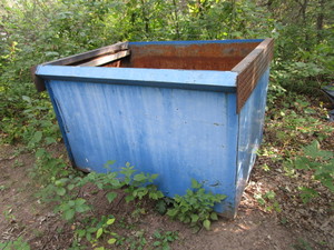 lot 79 image: Metal Bin