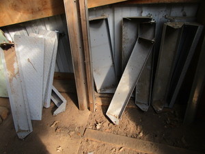 lot 86 image: Quilted Metal Brackets