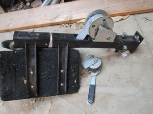 lot 107 image: Boat Winches