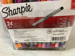 Ultra Fine Sharpie Markers