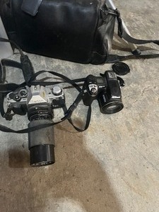 Cameras   projector and screen